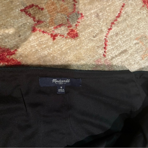 Madewell Plaid Skirt with Zipper Details - Picture 3 of 3